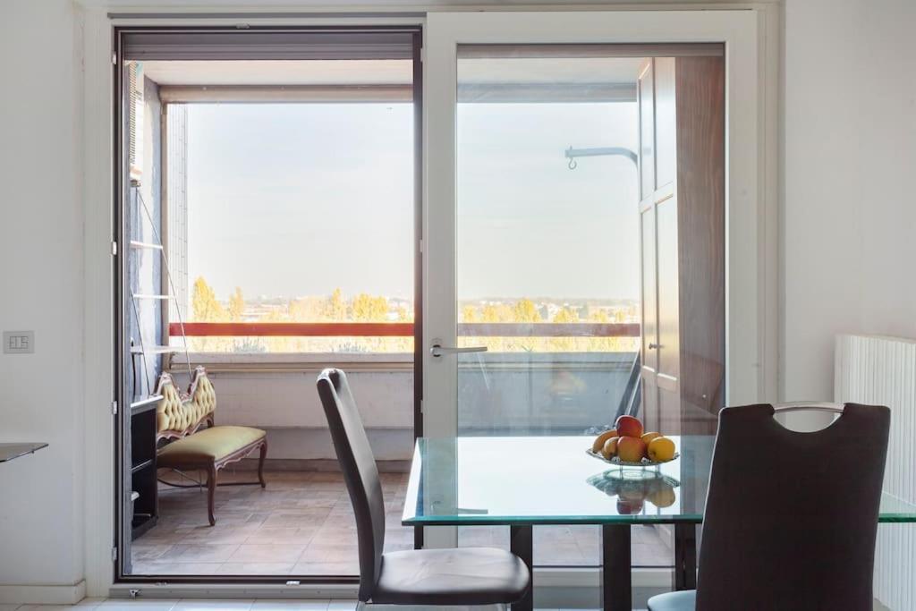 Attico Incantevole - Forum Assago & Humanitas Hotel Rozzano Kültér fotó